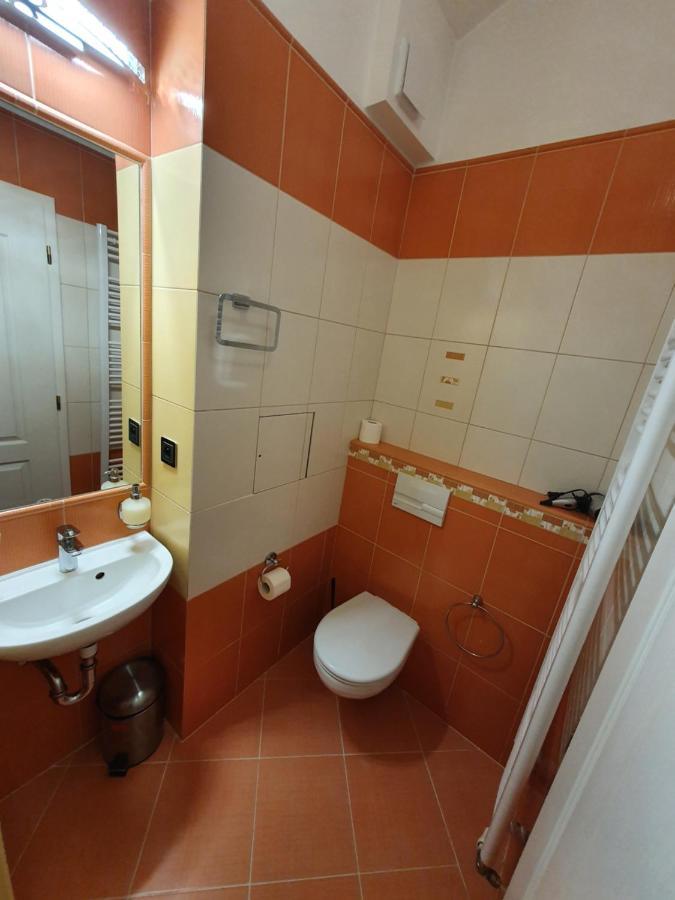 Evergreen Apartments Hotel Karlsbad Exterior foto