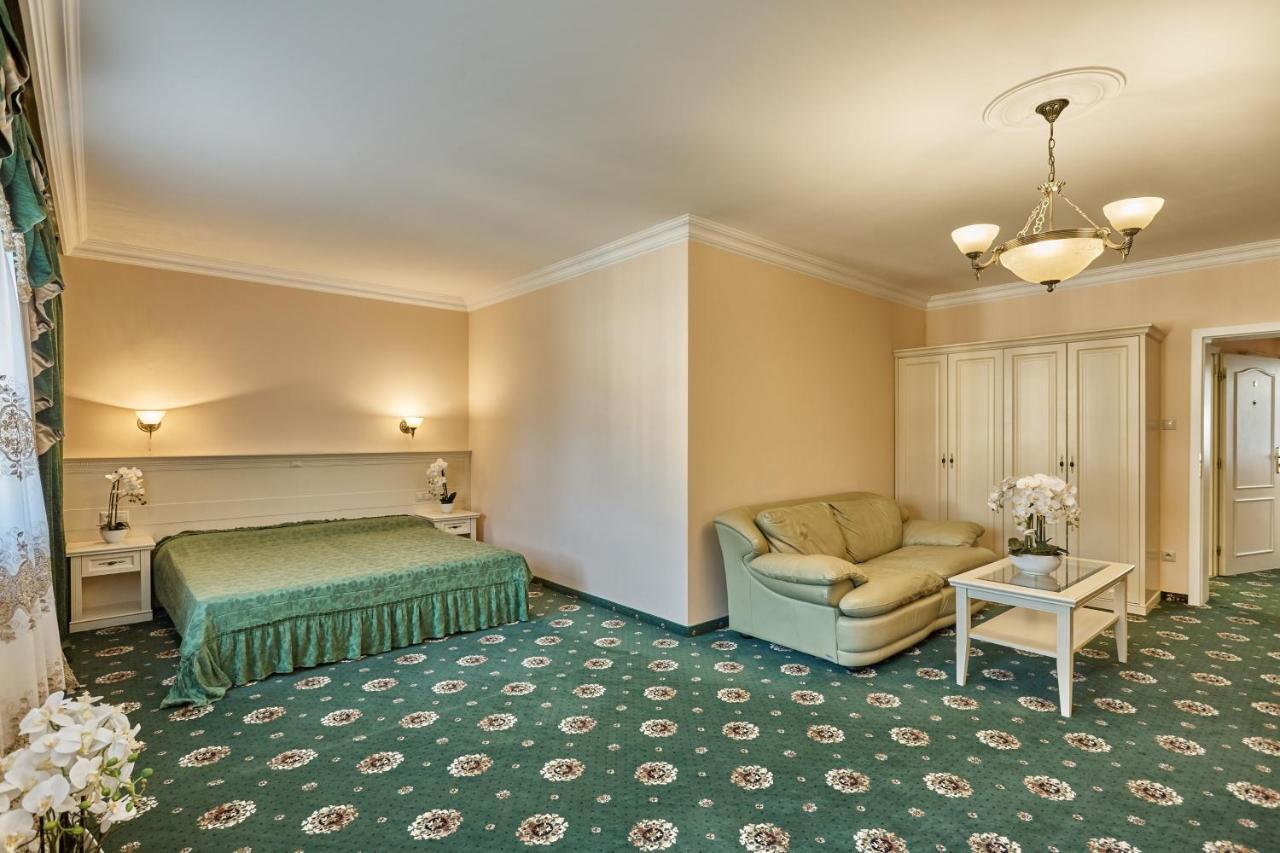 Evergreen Apartments Hotel Karlsbad Exterior foto