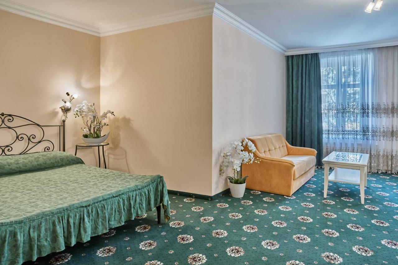 Evergreen Apartments Hotel Karlsbad Exterior foto
